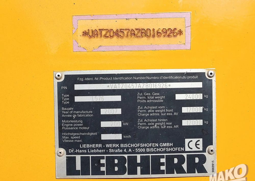 Chargeuse sur pneus Liebherr L576