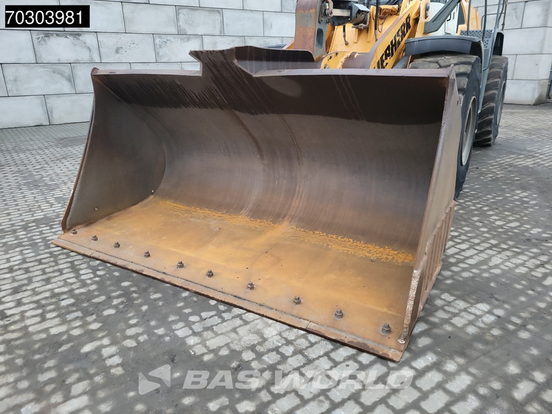 Chargeuse sur pneus Liebherr L576