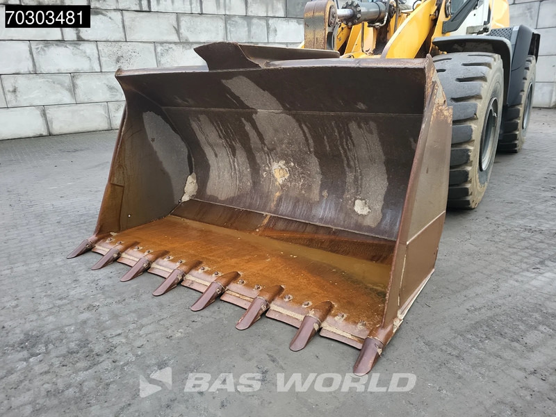 Chargeuse sur pneus Liebherr L576