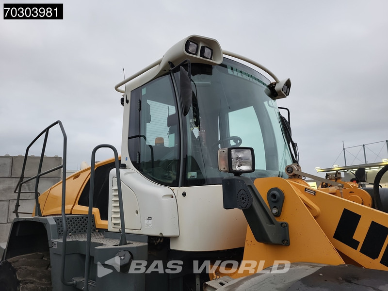 Chargeuse sur pneus Liebherr L576