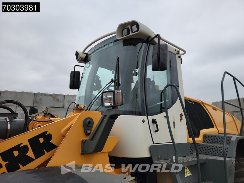Chargeuse sur pneus Liebherr L576