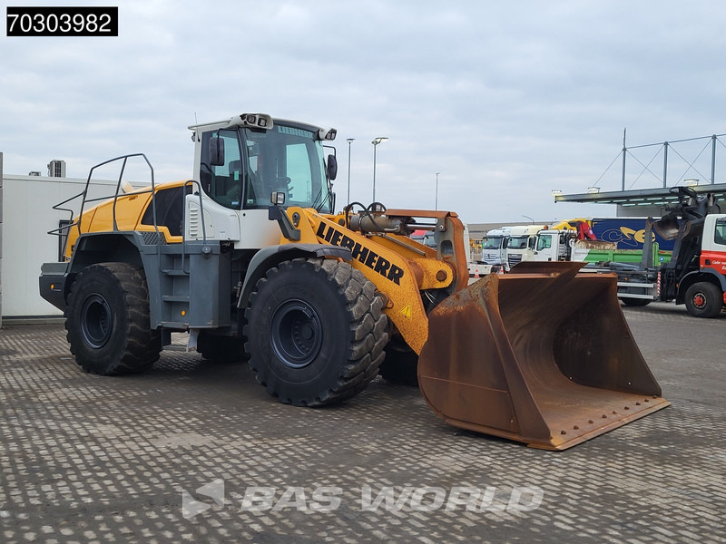 Chargeuse sur pneus Liebherr L576