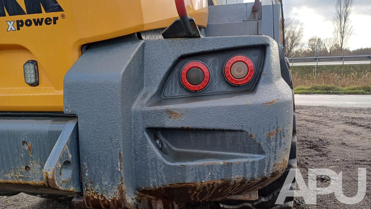 Chargeuse sur pneus Liebherr L576 Xpower