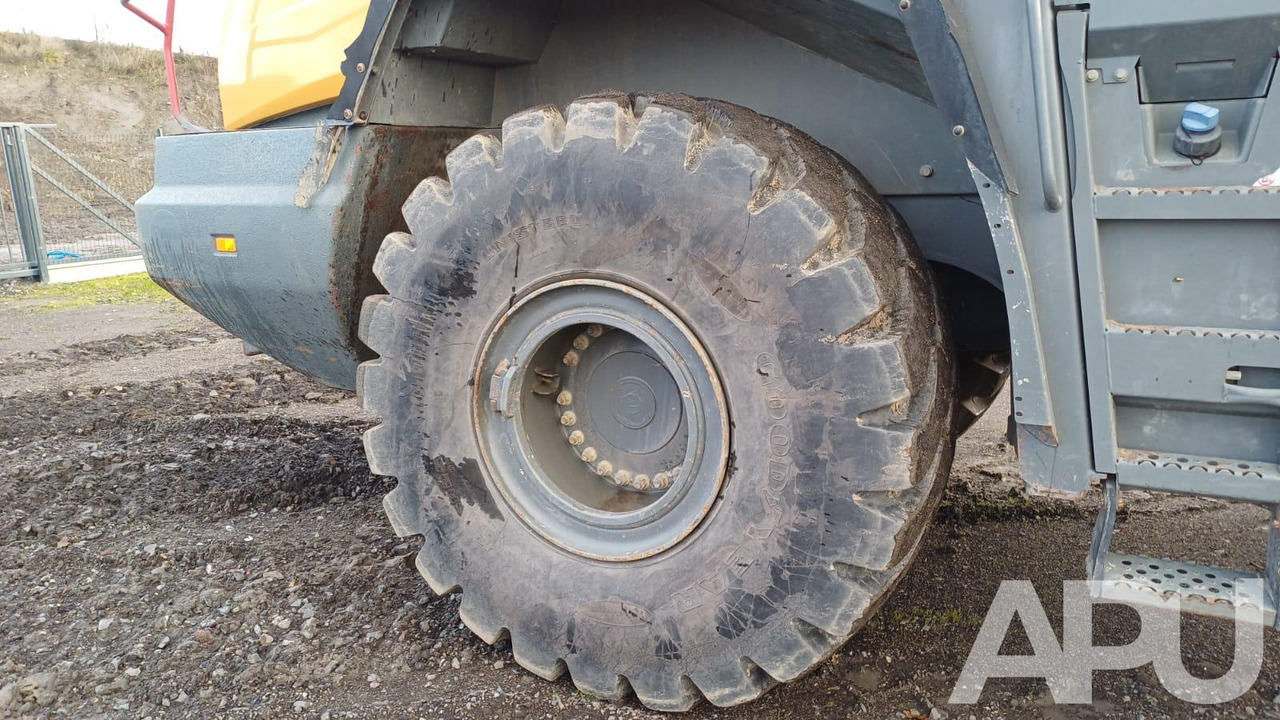 Chargeuse sur pneus Liebherr L576 Xpower