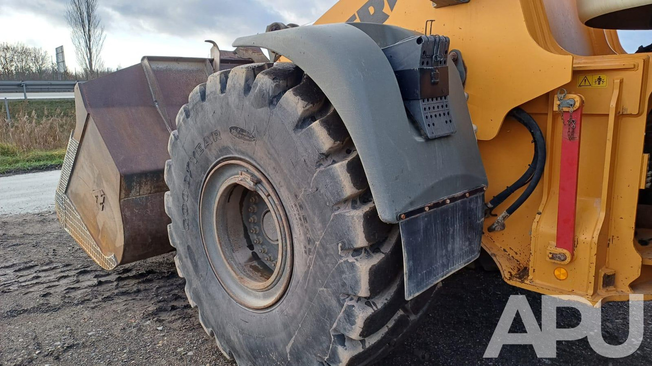 Chargeuse sur pneus Liebherr L576 Xpower