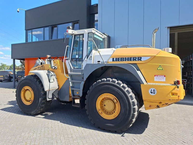 Chargeuse sur pneus Liebherr L580