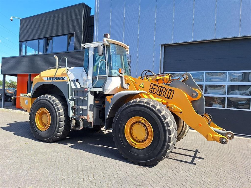 Chargeuse sur pneus Liebherr L580