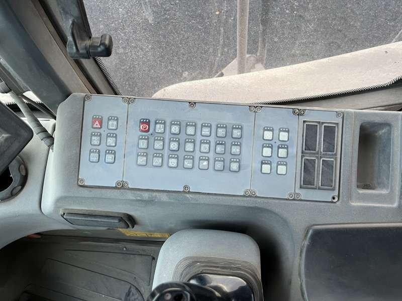 Chargeuse sur pneus Liebherr L580