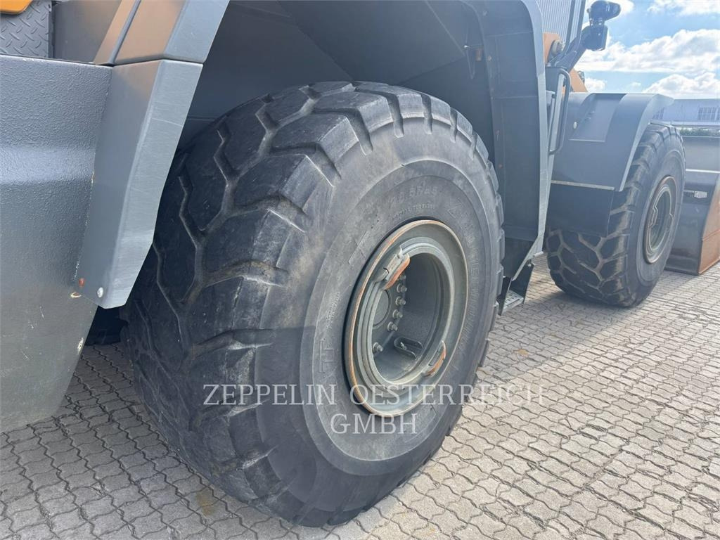 Chargeuse sur pneus Liebherr L586