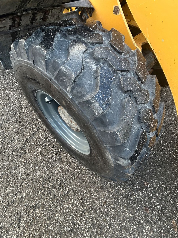 Chargeuse sur pneus Liebherr L 506