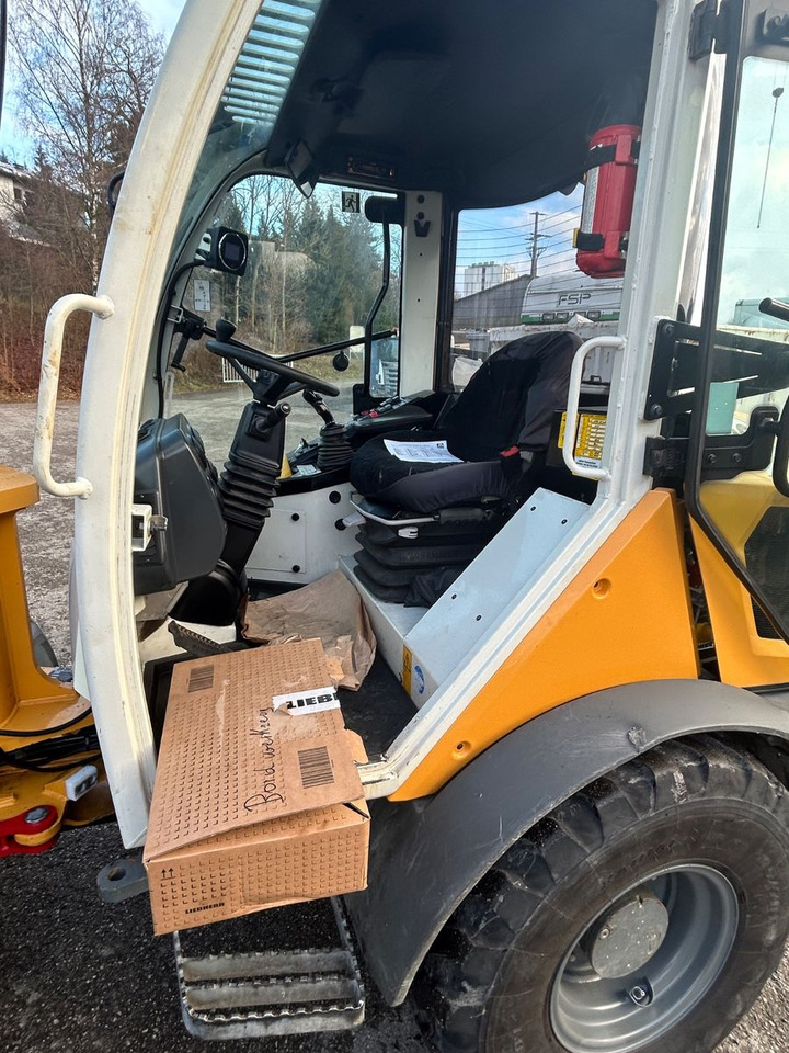 Chargeuse sur pneus Liebherr L 506