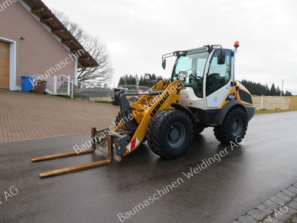 Chargeuse sur pneus Liebherr L 506 C