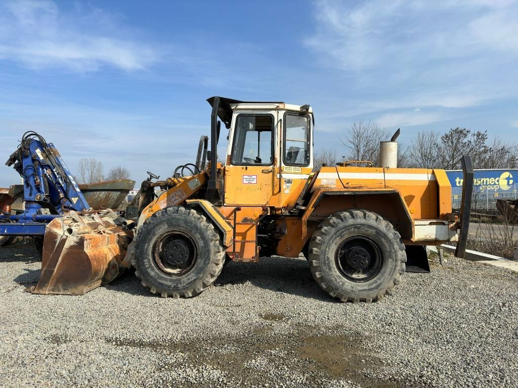 Chargeuse sur pneus Liebherr L 521