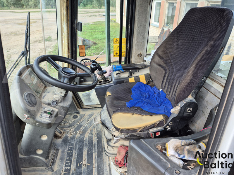 Chargeuse sur pneus Liebherr L 538