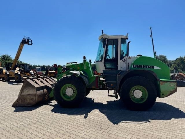 Chargeuse sur pneus Liebherr L 538
