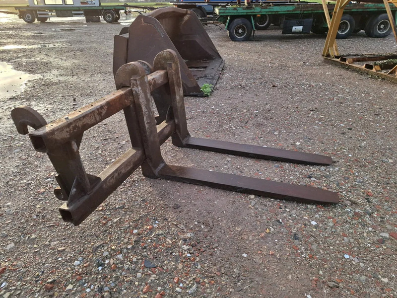 Chargeuse sur pneus Liebherr L 544