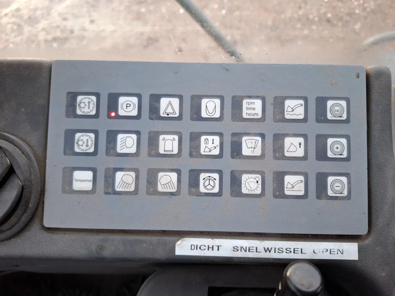 Chargeuse sur pneus Liebherr L 544