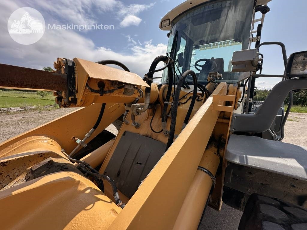 Chargeuse sur pneus Liebherr L 544