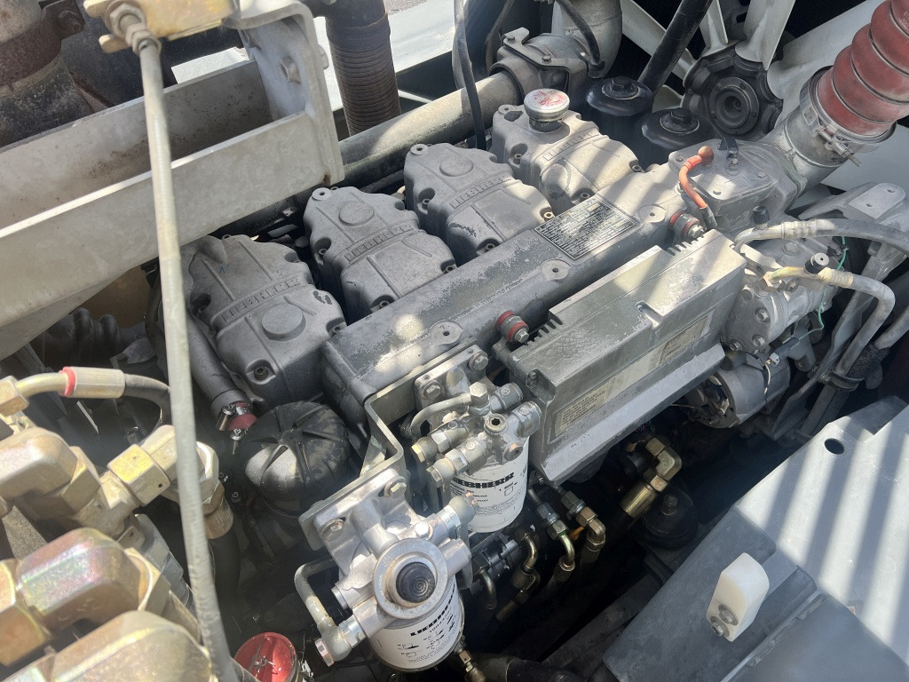 Chargeuse sur pneus Liebherr L 550 (111617)