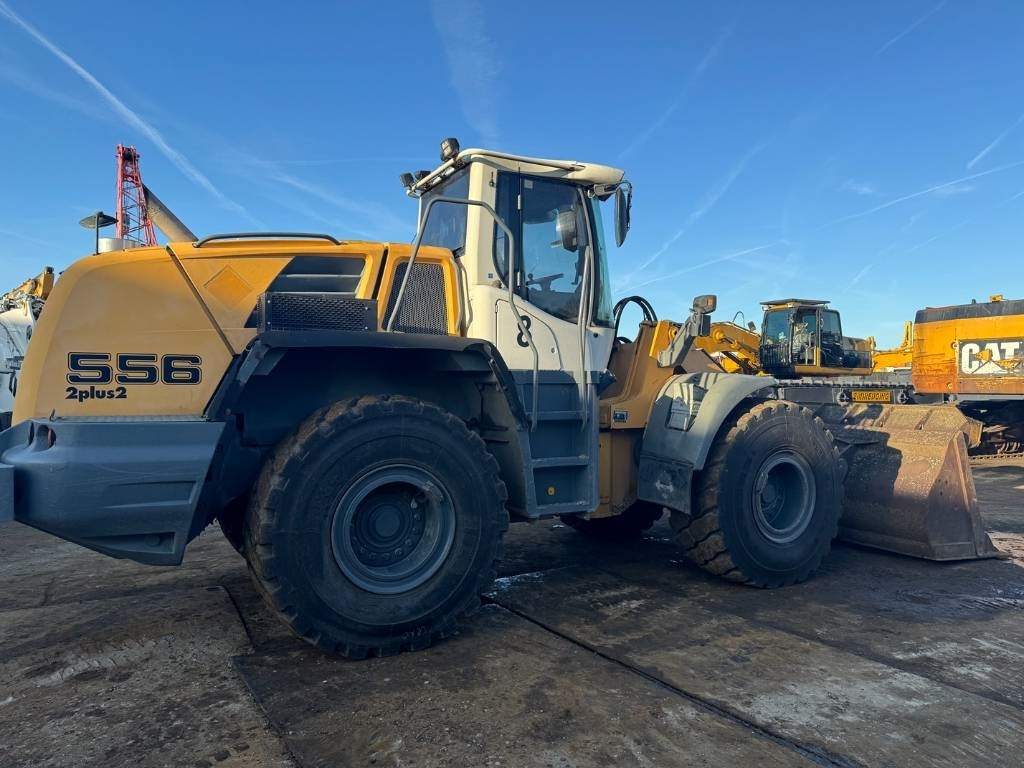 Chargeuse sur pneus Liebherr L 556