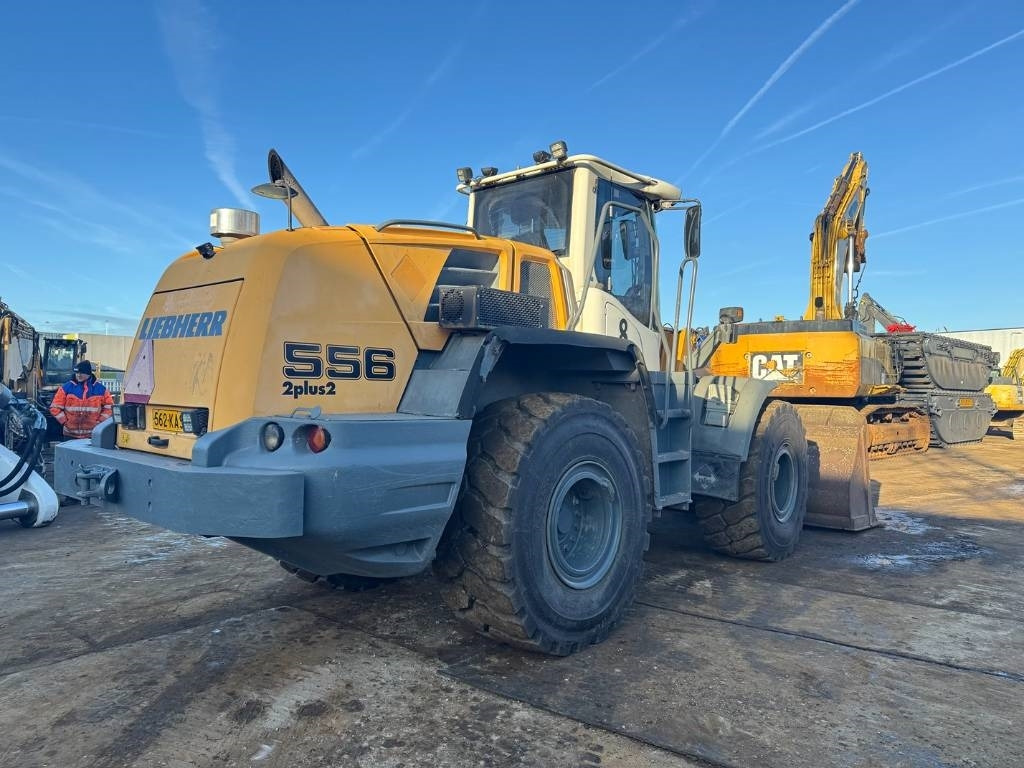 Chargeuse sur pneus Liebherr L 556