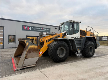 Chargeuse sur pneus Liebherr L 566 