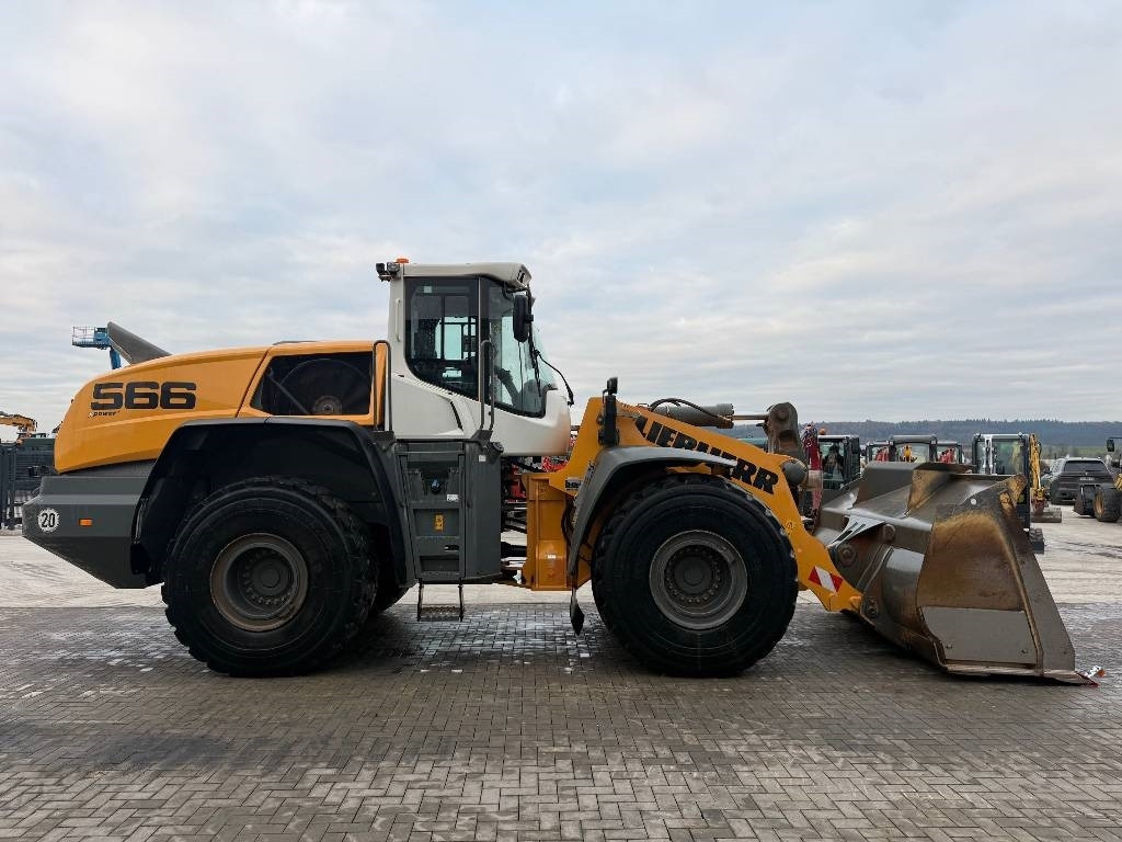 Chargeuse sur pneus Liebherr L 566