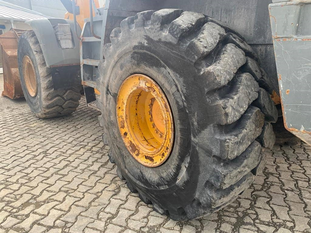 Chargeuse sur pneus Liebherr L 576