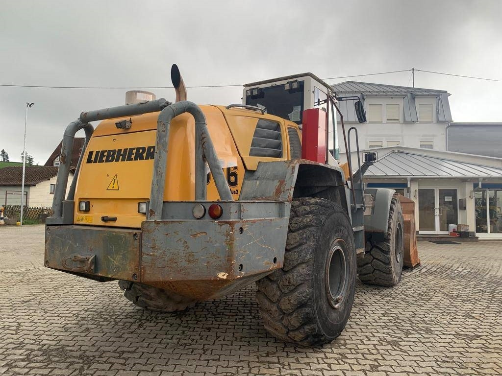 Chargeuse sur pneus Liebherr L 576