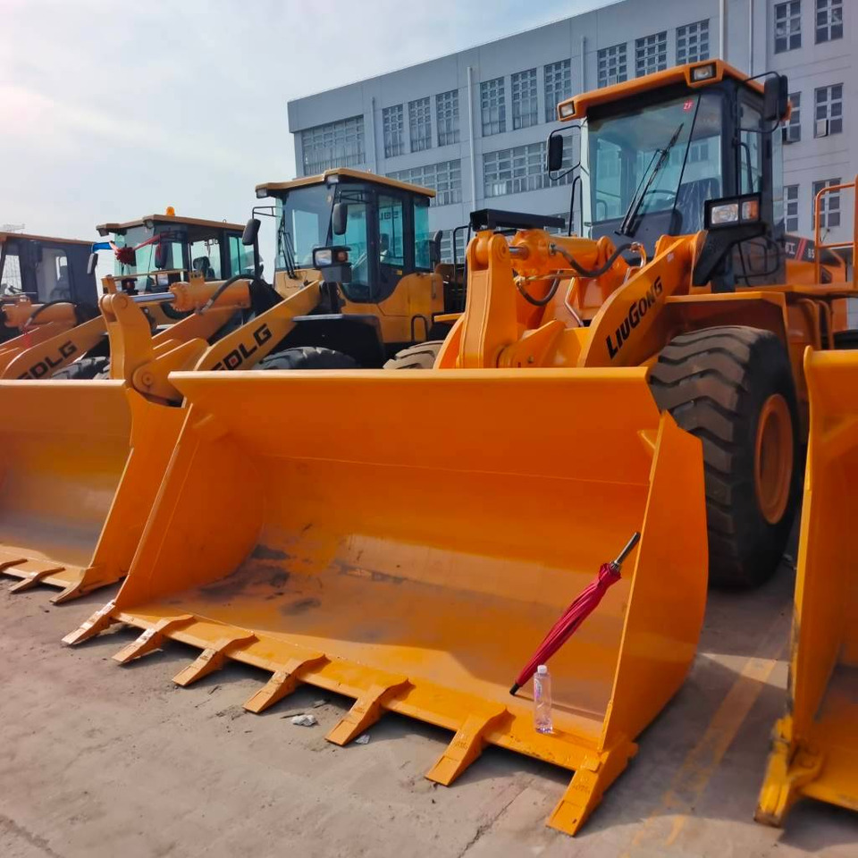 Chargeuse sur pneus LiuGong 856
