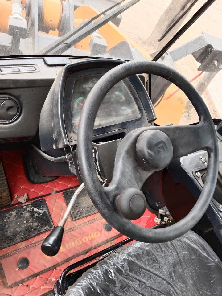 Chargeuse sur pneus LiuGong 856