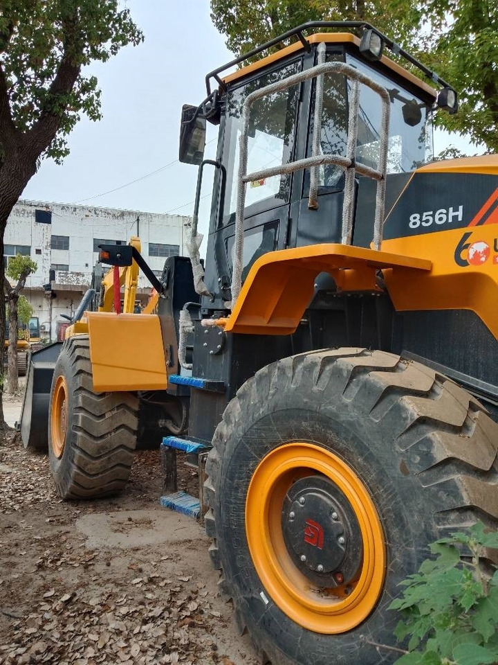 Chargeuse sur pneus LiuGong 856