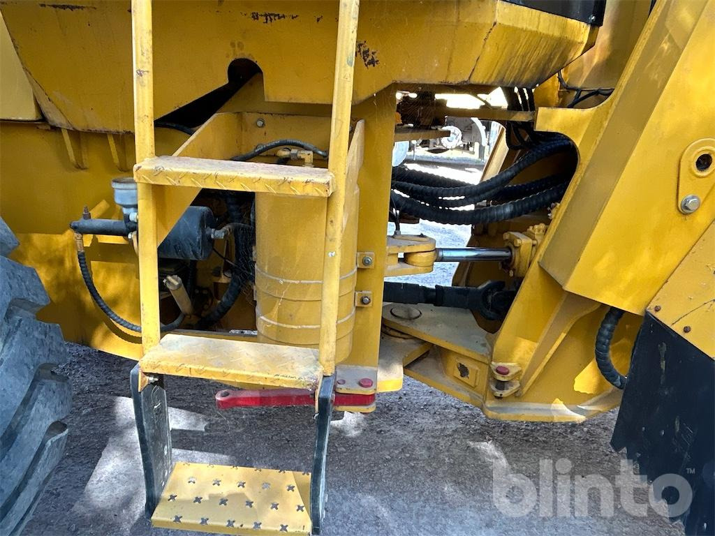 Chargeuse sur pneus Liugong 966H