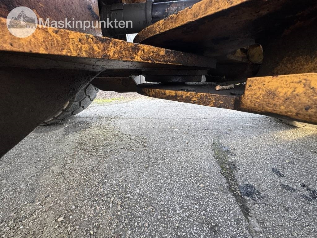 Chargeuse sur pneus Ljungby 1118 Hjullastare