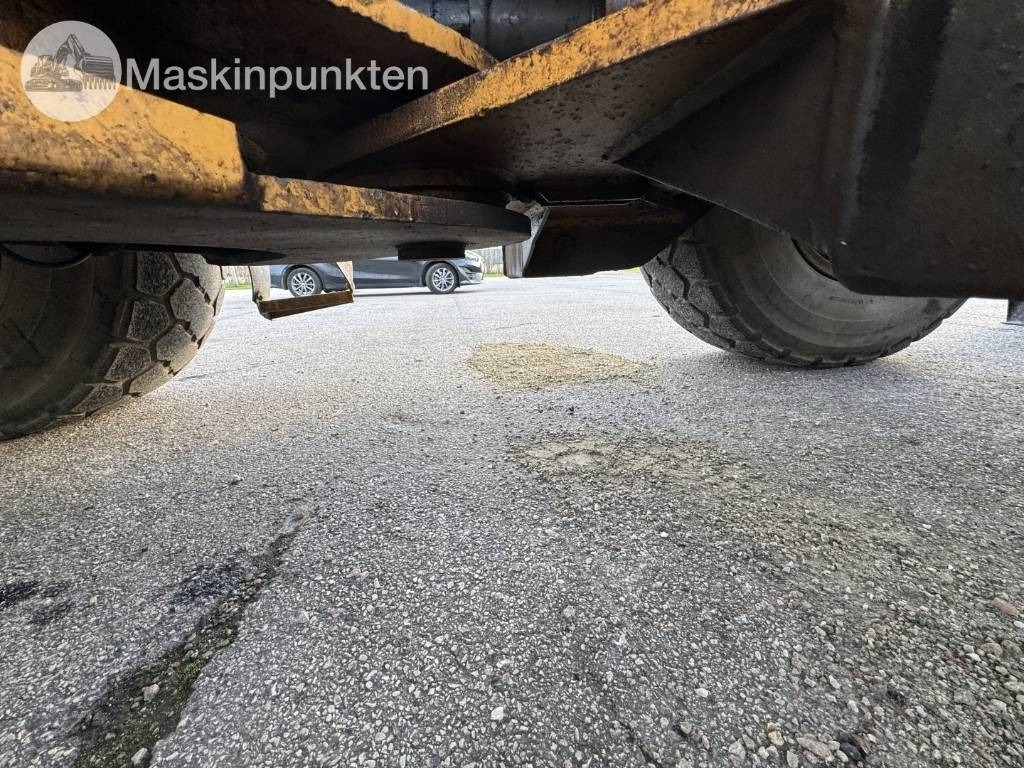 Chargeuse sur pneus Ljungby 1118 Hjullastare