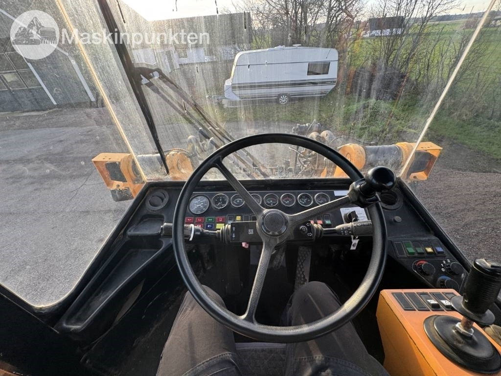 Chargeuse sur pneus Ljungby 1118 Hjullastare