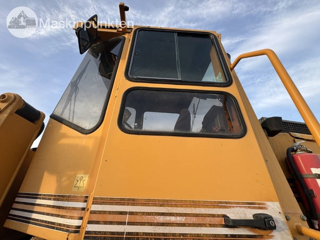 Chargeuse sur pneus Ljungby 1118 Hjullastare