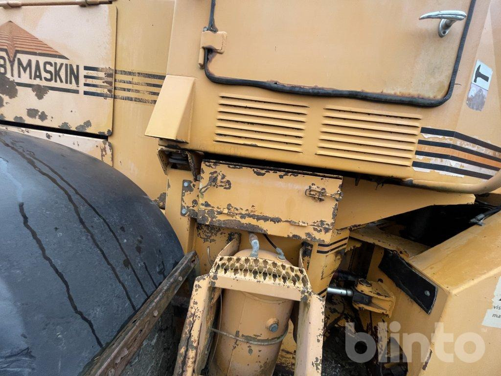 Chargeuse sur pneus Ljungby 1321