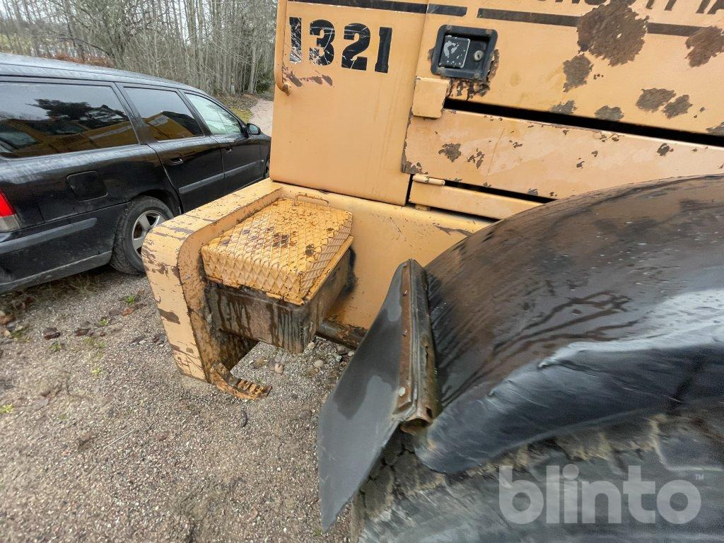 Chargeuse sur pneus Ljungby 1321