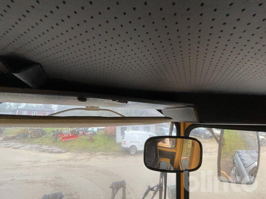 Chargeuse sur pneus Ljungby 1321