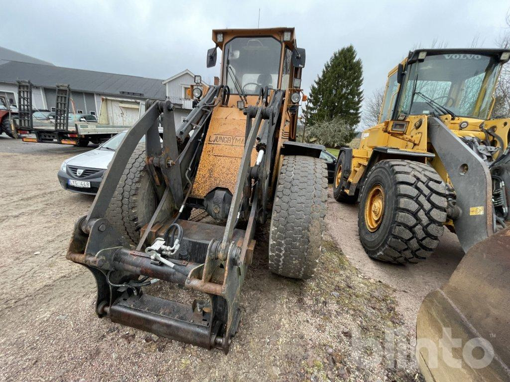 Chargeuse sur pneus Ljungby 1321