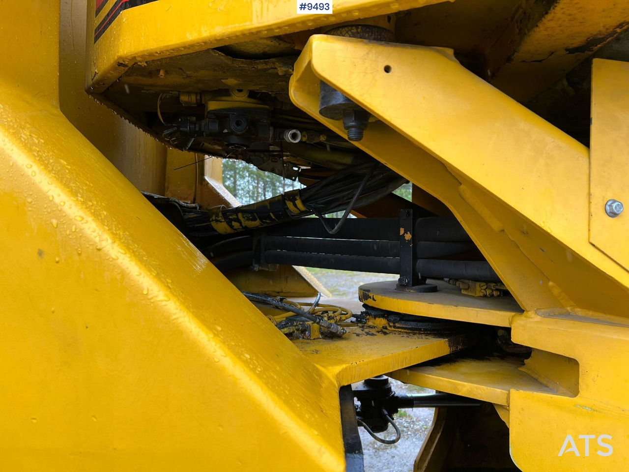 Chargeuse sur pneus Ljungby L14 Wheel loader (VIDEO)