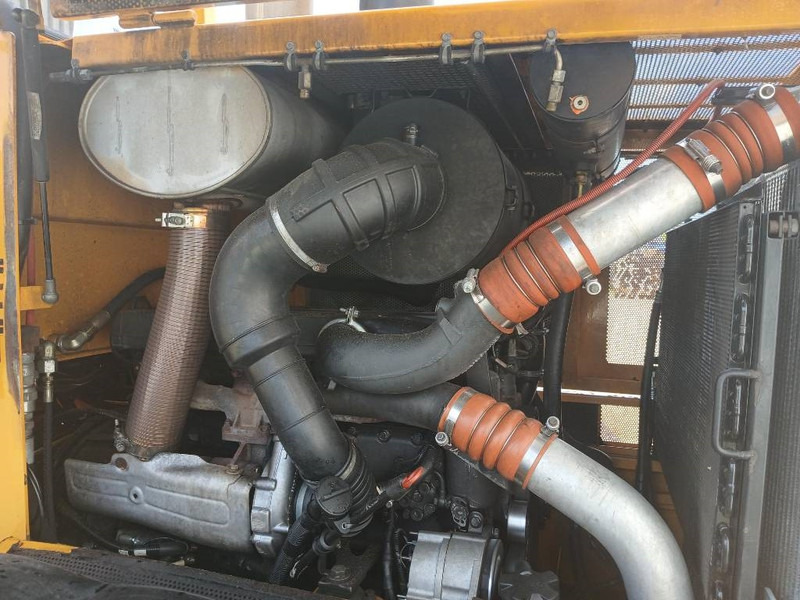 Chargeuse sur pneus Ljungby L18, Hjullastare