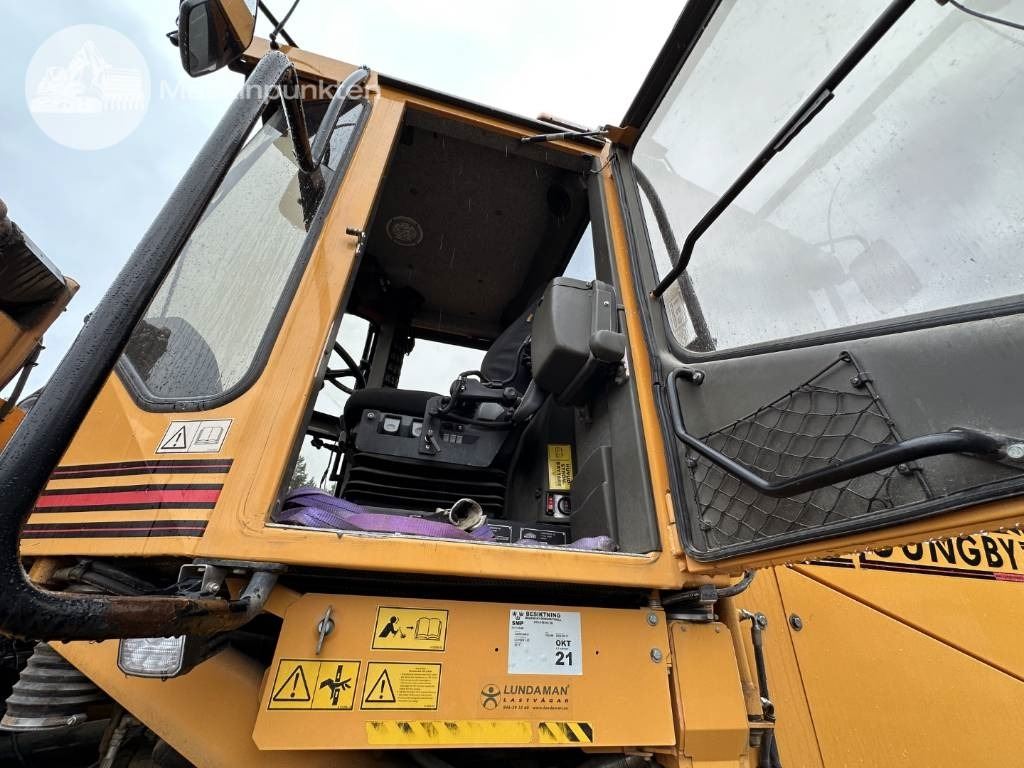 Chargeuse sur pneus Ljungby L 20