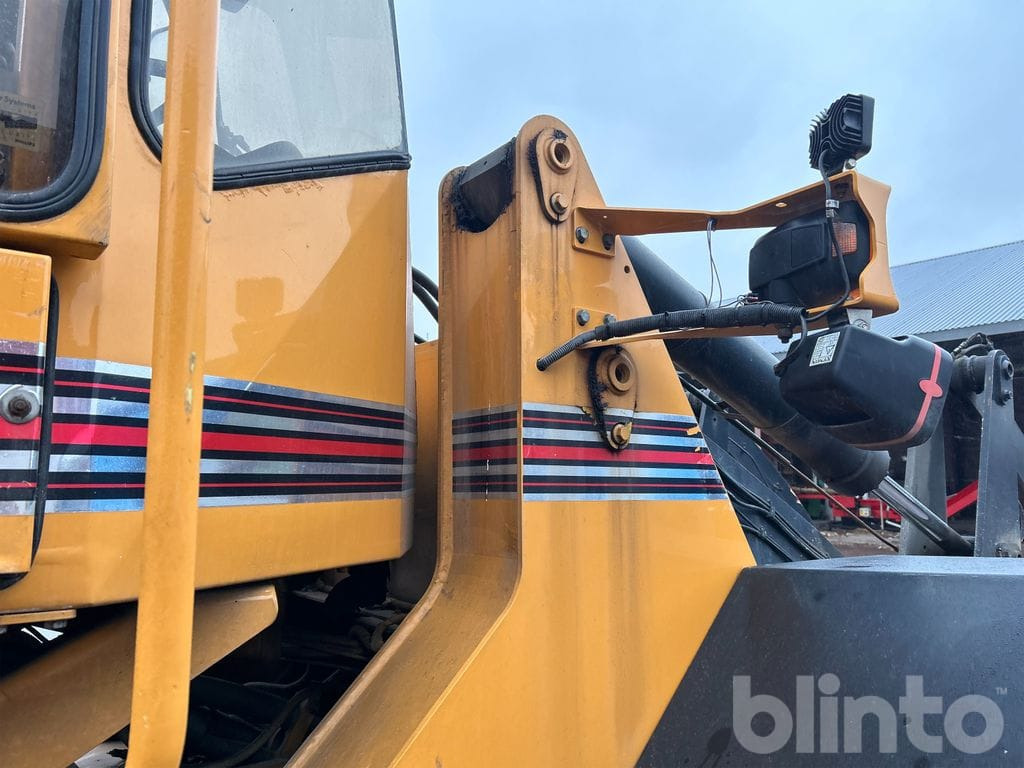 Chargeuse sur pneus Ljungby Maskin L12