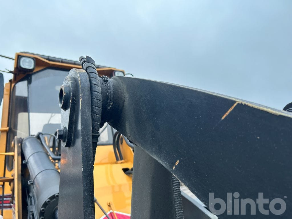 Chargeuse sur pneus Ljungby Maskin L12