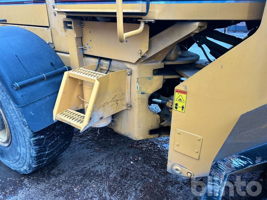 Chargeuse sur pneus Ljungby Maskin L12