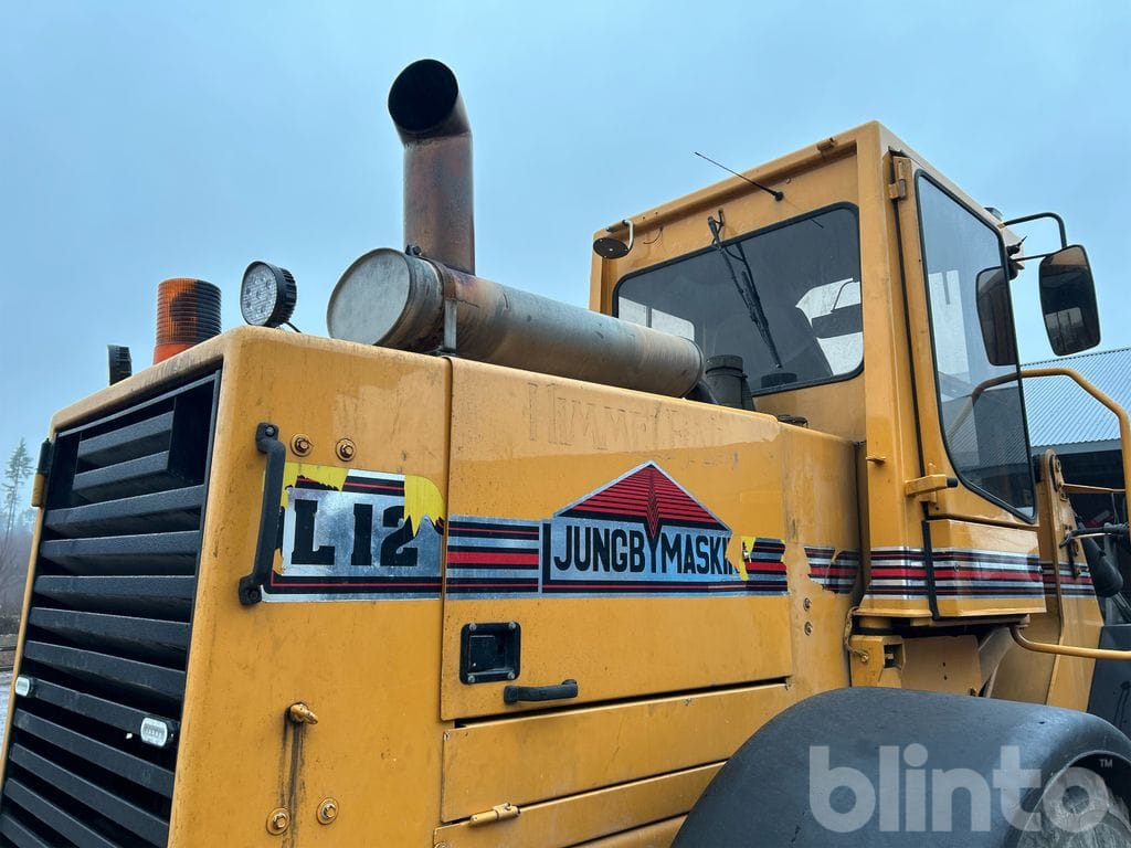 Chargeuse sur pneus Ljungby Maskin L12