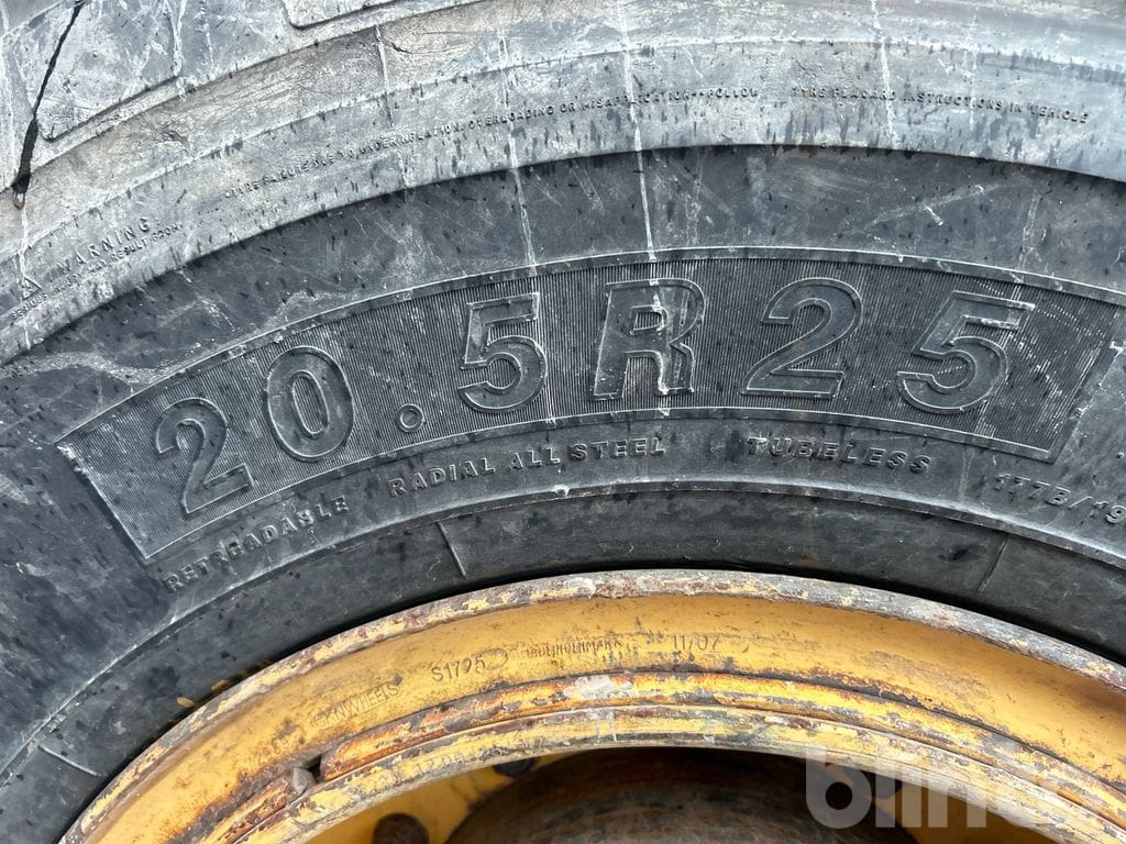 Chargeuse sur pneus Ljungby Maskin L12