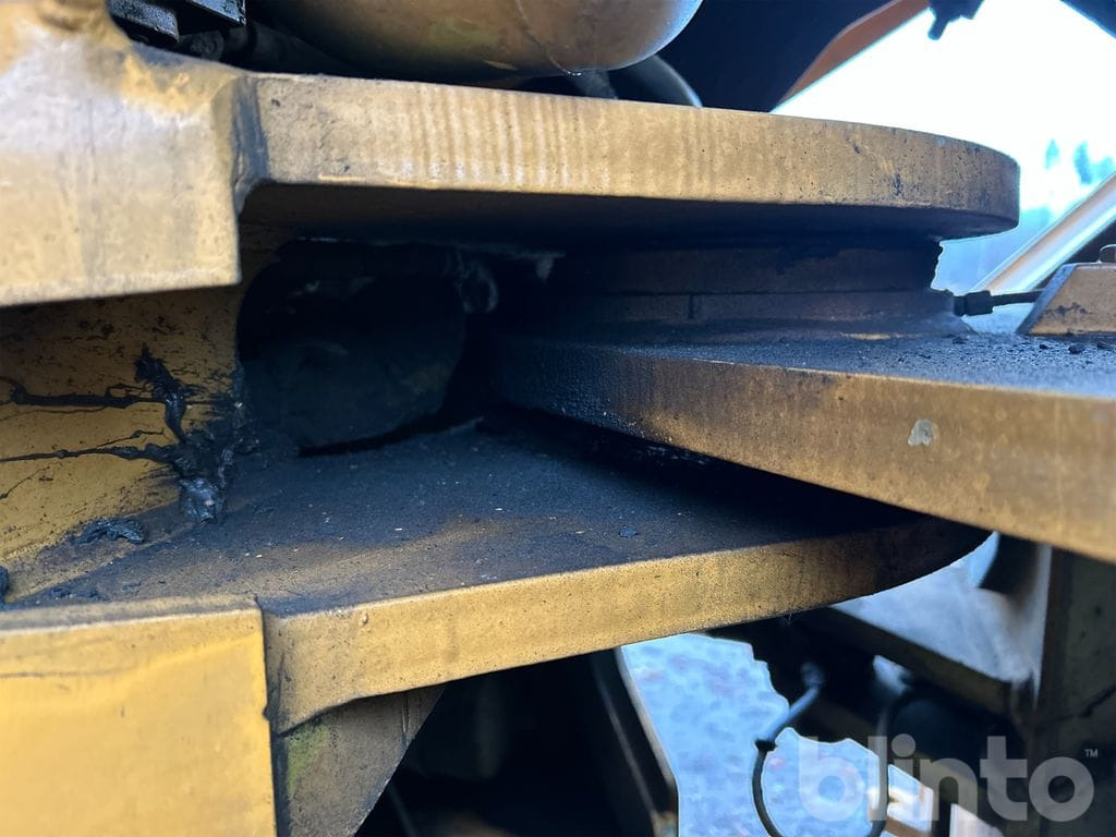 Chargeuse sur pneus Ljungby Maskin L12